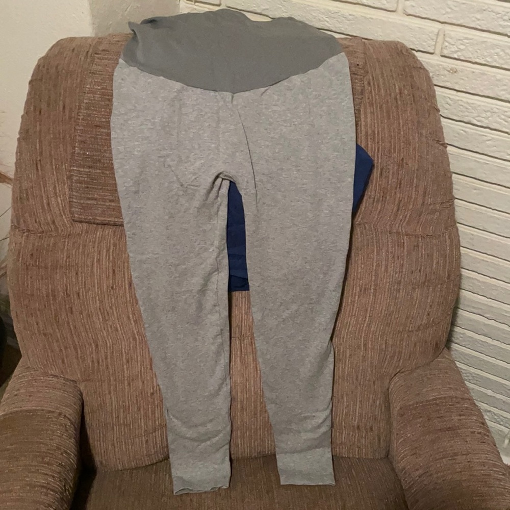 Maternity leggings